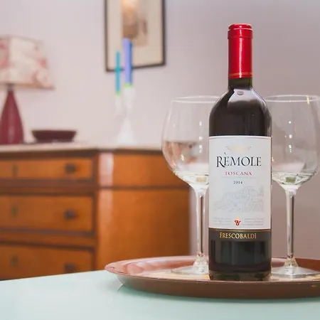 Charming Santa Croce Loft